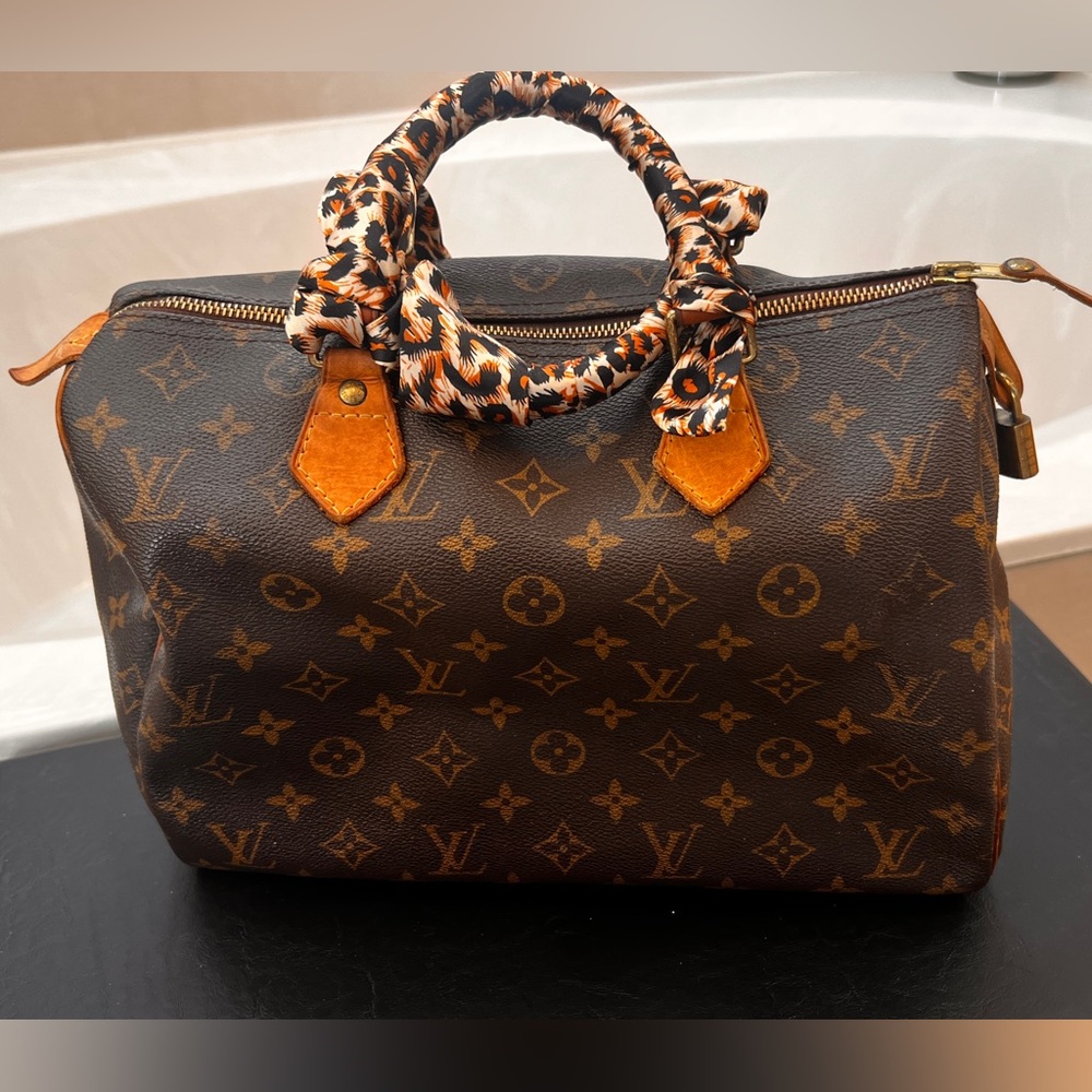 Louis Vuitton Monogram Speedy 30 handbag - Authentic 🤎